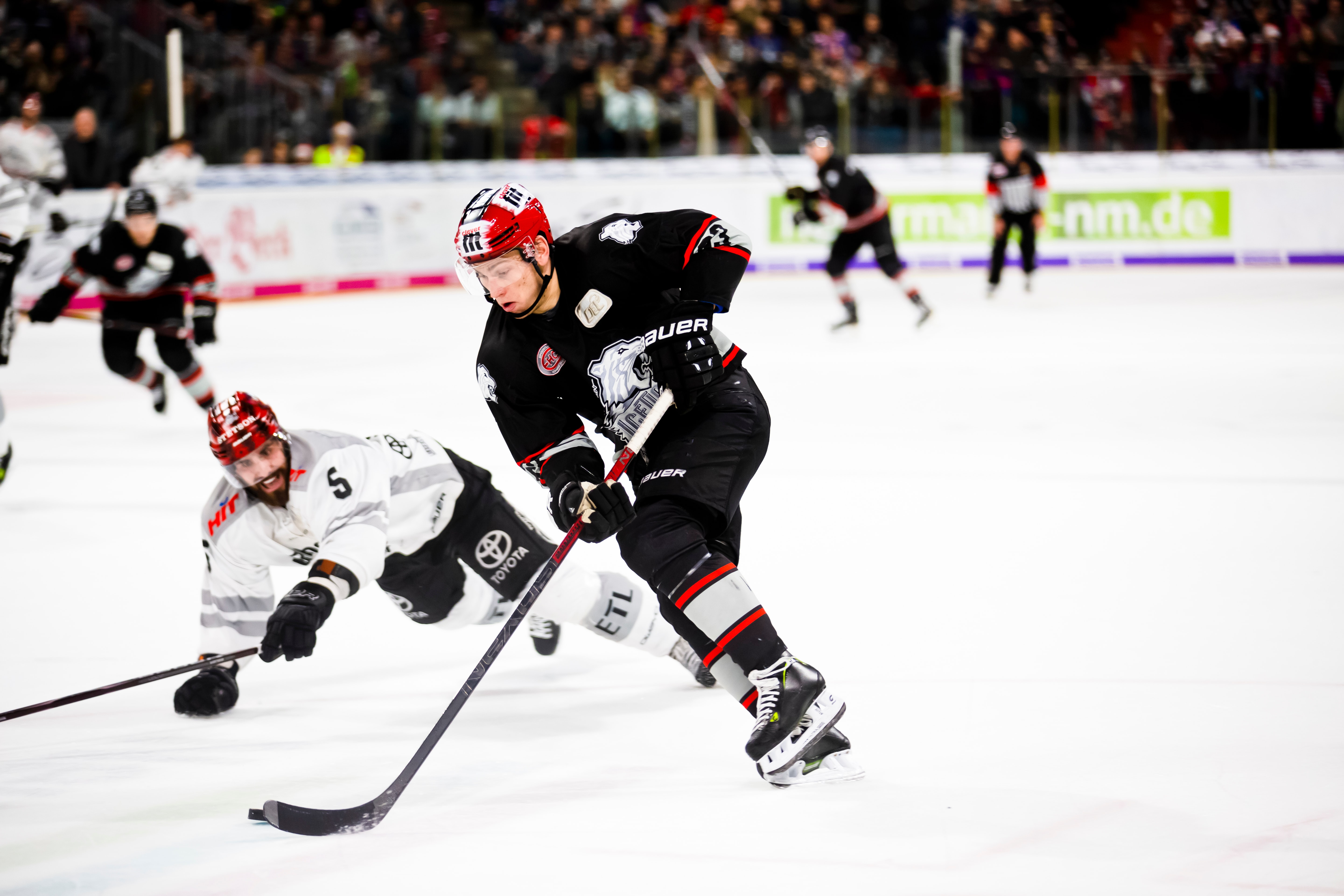 Nya riktlinjer för hockeyutrustning